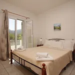 Διαμέρισμα λιόφωτο *